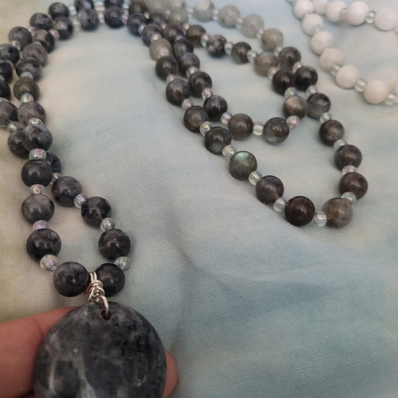 New moon mala - Picture 2 of 2